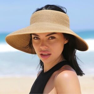 Wide Brim Straw Sun Hat UPF 80+ Packable Ponytail